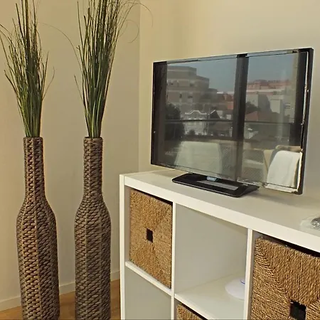 Valadim Flats_2t * Oporto